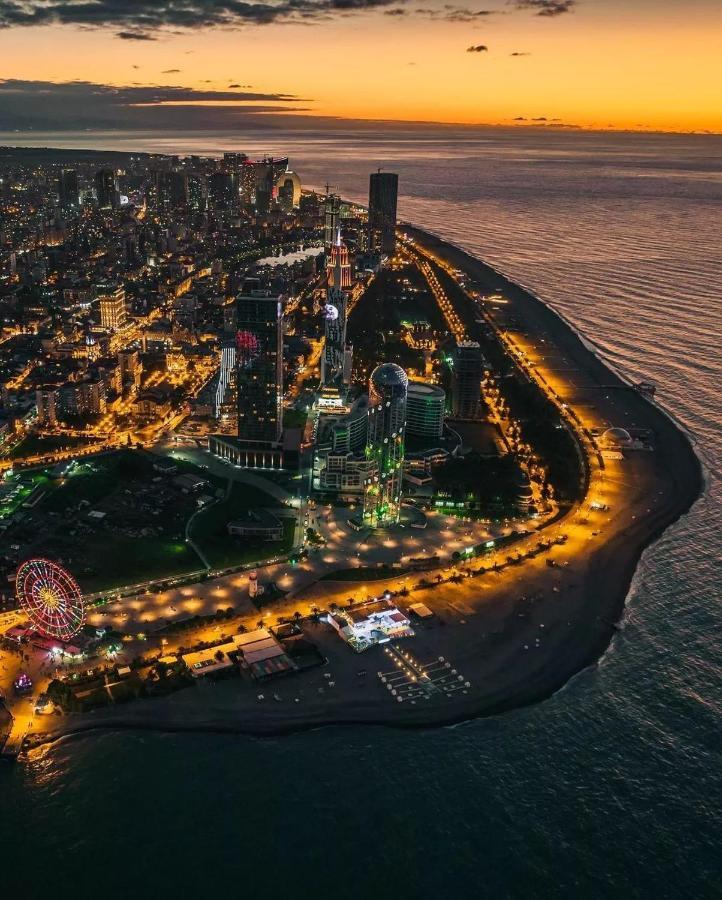 Orbi City Batumi Exteriör bild